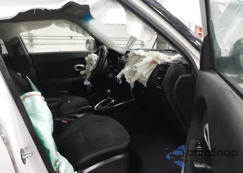 2018 Kia Soul из США, поврежденный, VIN KNDJN2A22J7609326